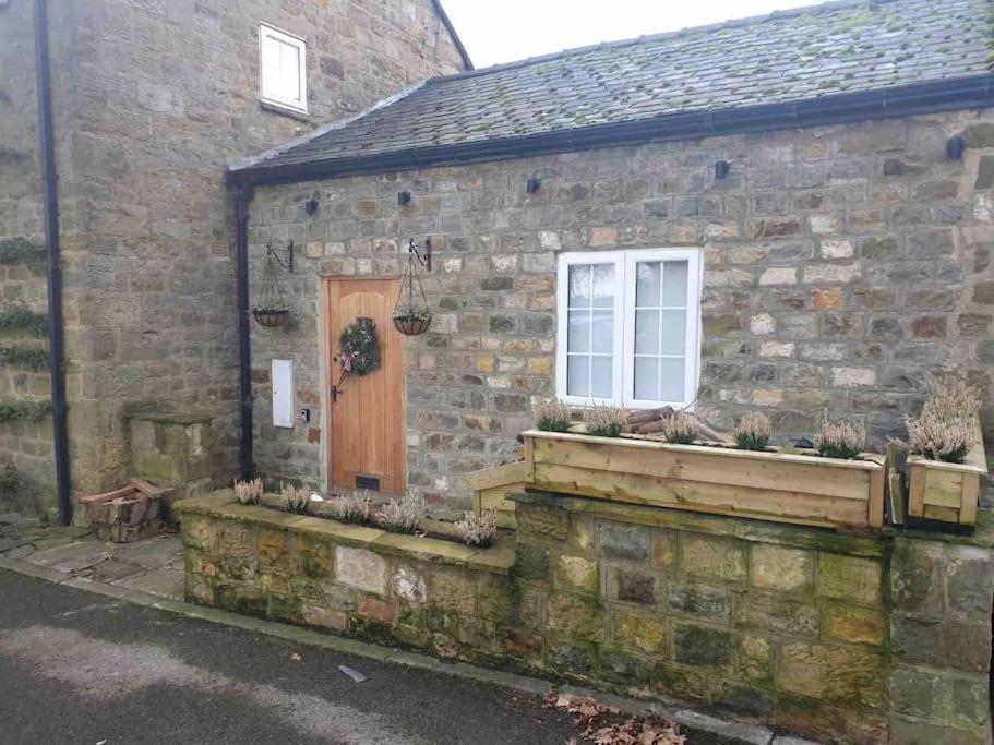 Luxury Barn Conversion At Rudding Harrogate Exterior foto